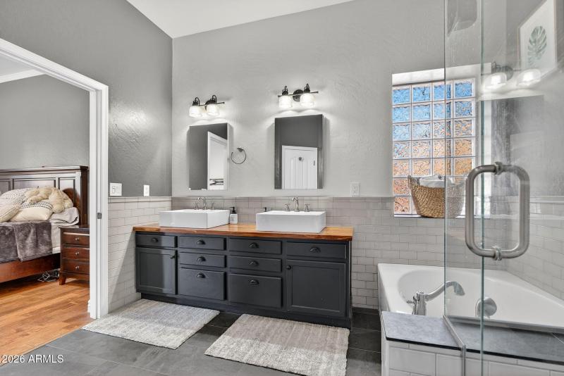 28-web-or-mls-43- E Orchid Ct