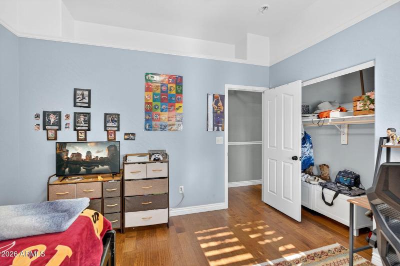 33-web-or-mls-63- E Orchid Ct