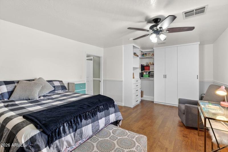 37-web-or-mls-69- E Orchid Ct