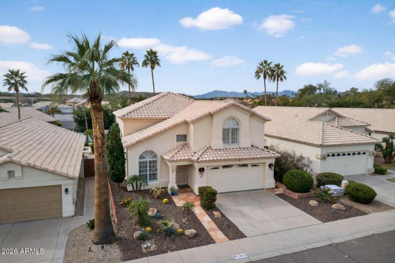 49-web-or-mls-03- E Desert Willow Rd