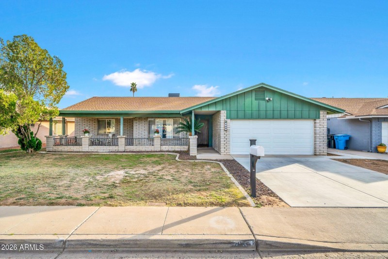 3041 W Acoma Dr-1