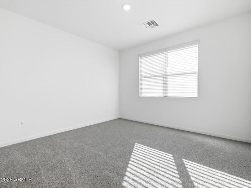 08-8069f04e-14c9-40a3-b794-b9f6c6119f85