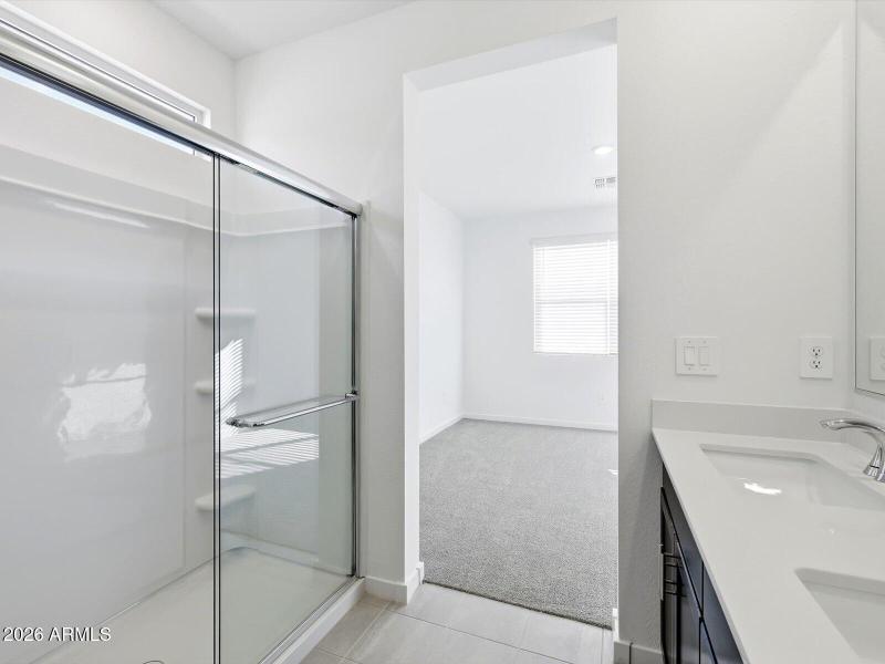 11-b77ed08f-7b60-4222-918e-7bd24ad03fa4