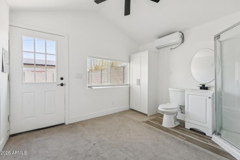 20250903010409180635000000-o