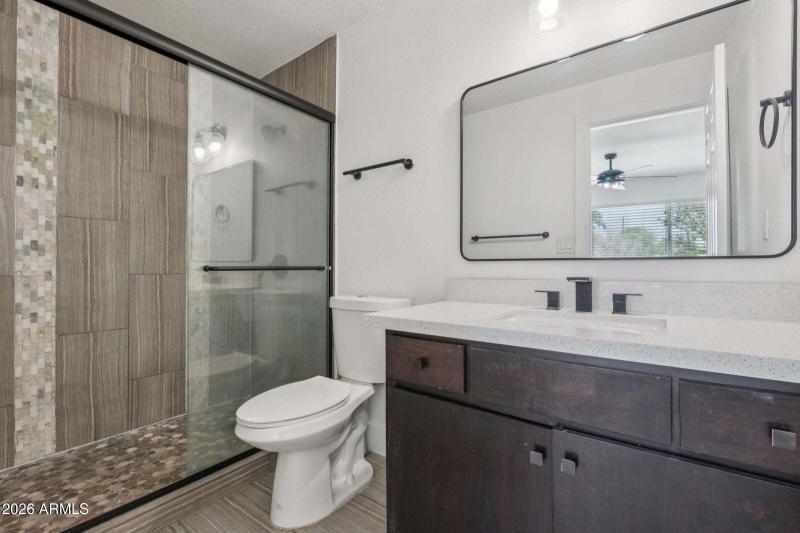 20250903010412892317000000-o