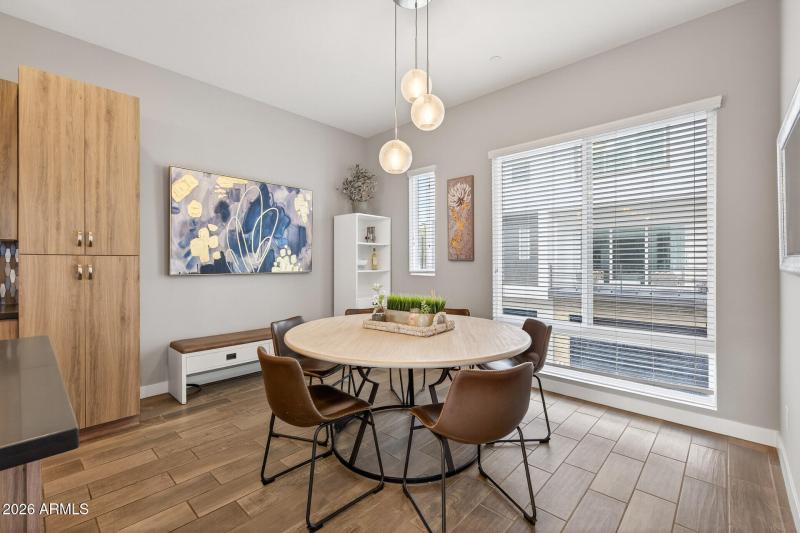 17_1717_E_Morten_Ave_Unit_3817_mls