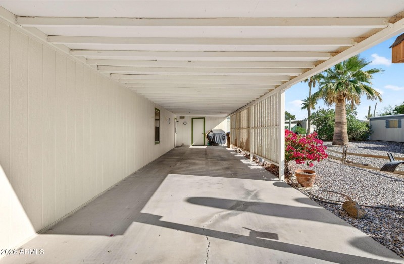 23-web-or-mls-24- N North Dakota Ave