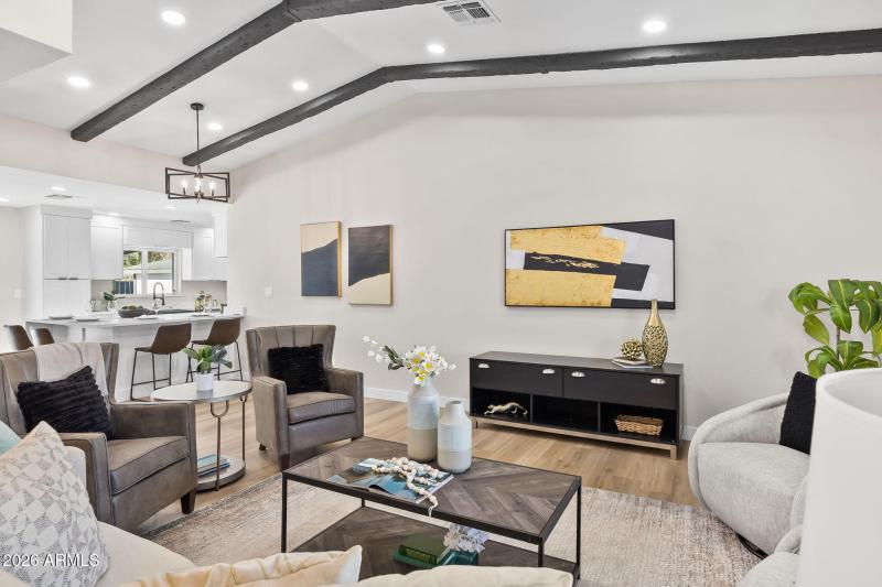 3901 W Angela Dr Glendale - 239