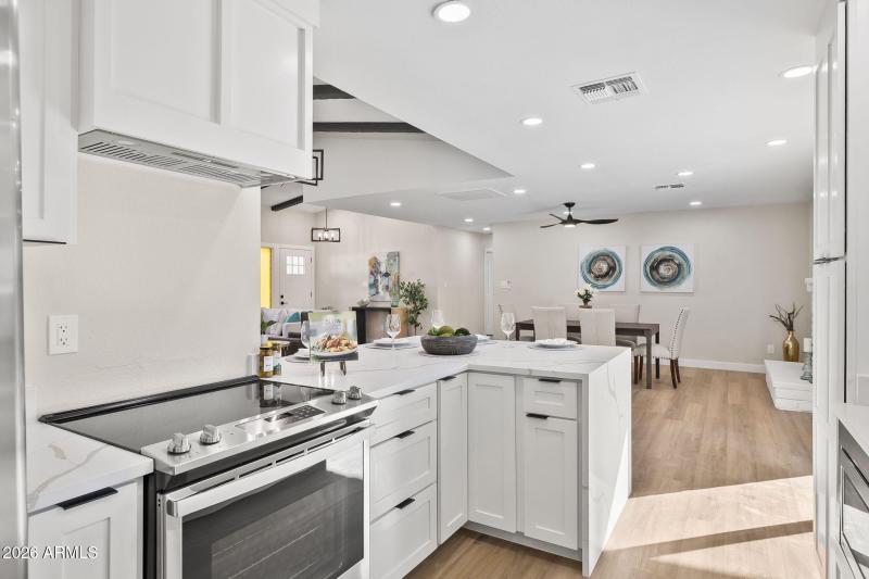 3901 W Angela Dr Glendale - 274