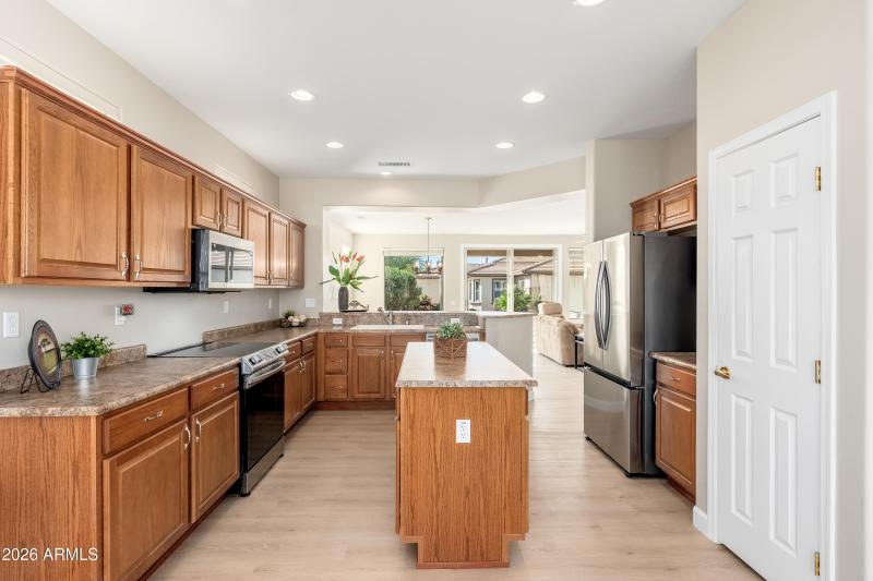 16603 W Stonecreek Ct - 10