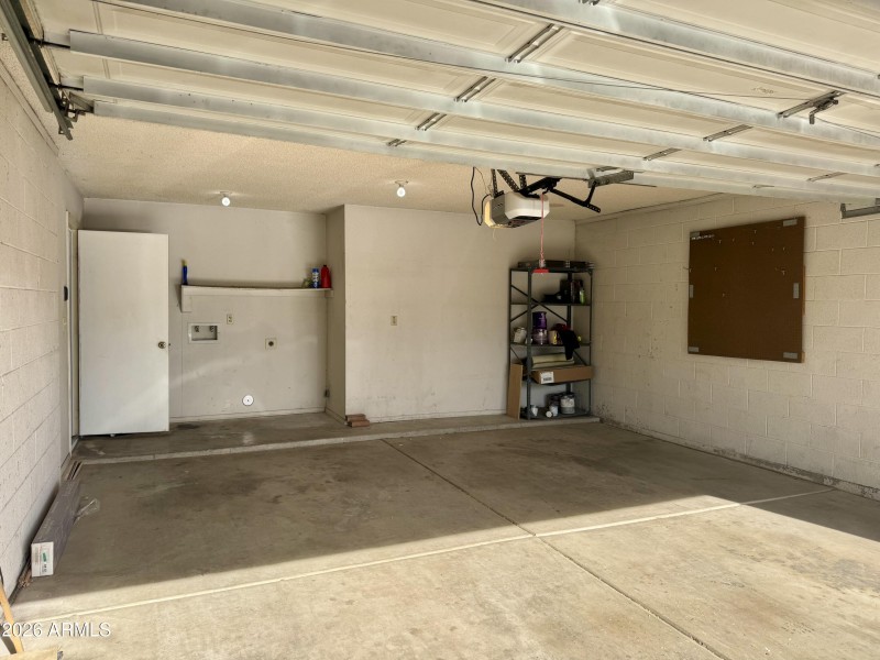 GARAGE 2