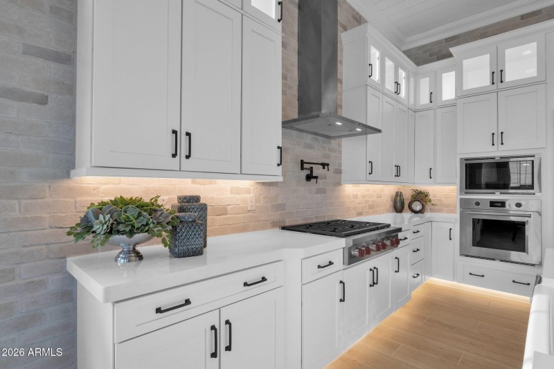 141-web-or-mls-1063-e-palm-bch-dr