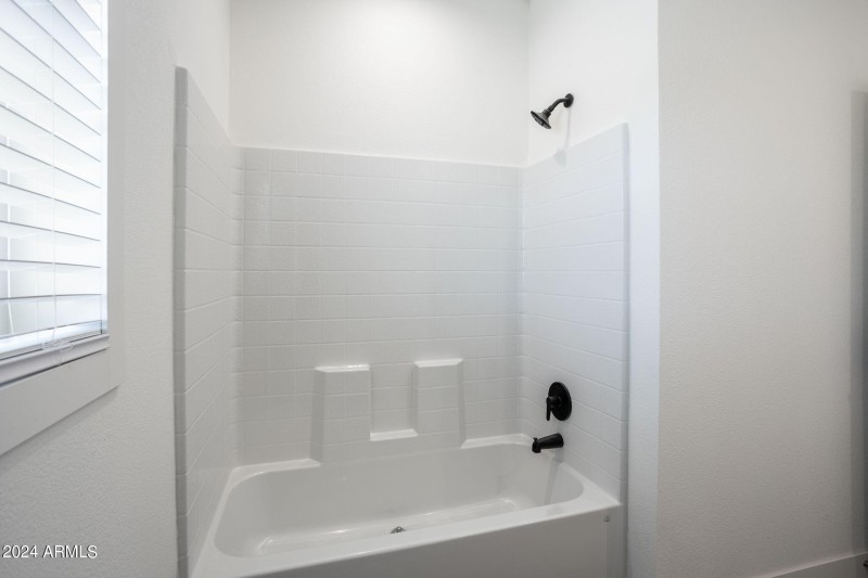 23-web-or-mls-51716-w-bitter-root-rd