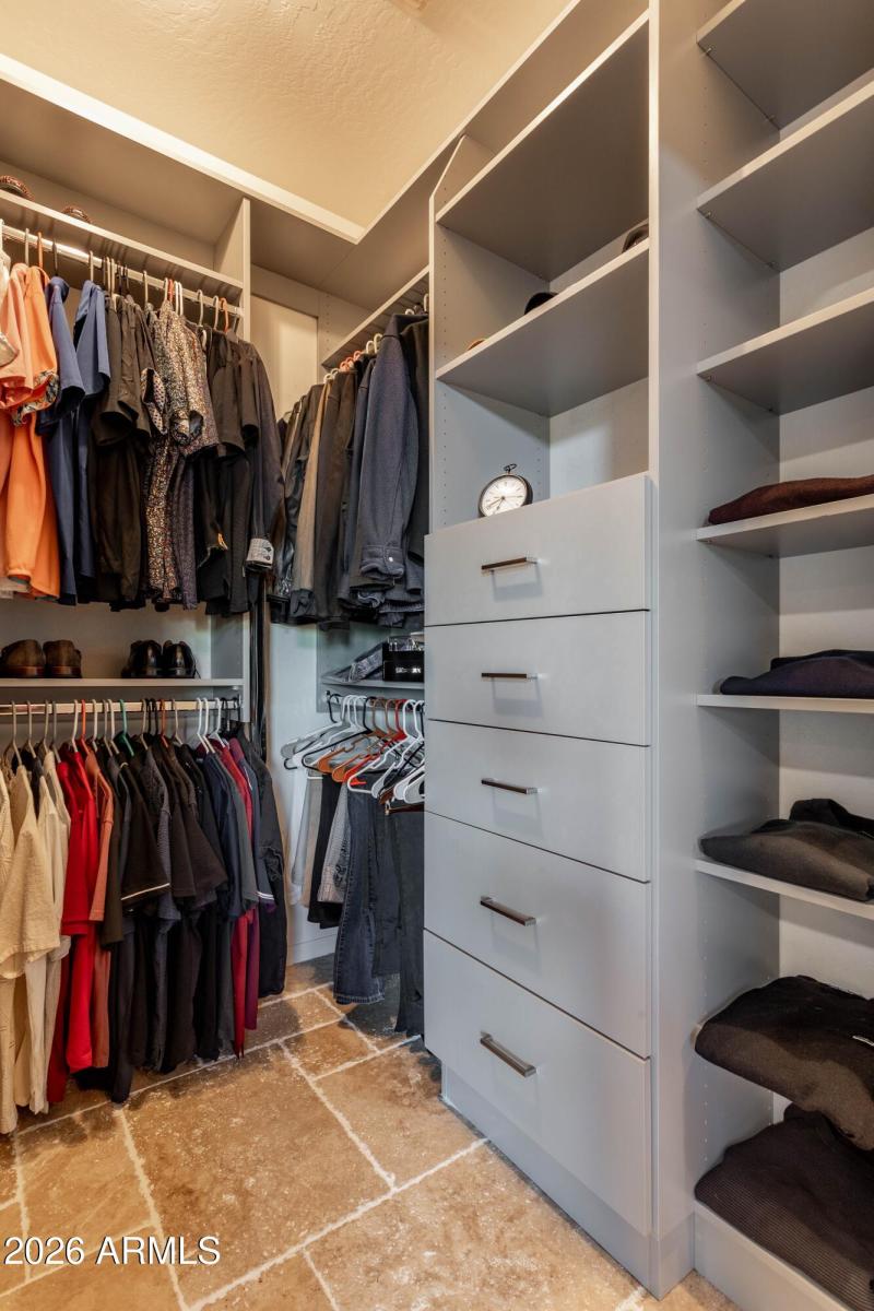 his and hers closet 2