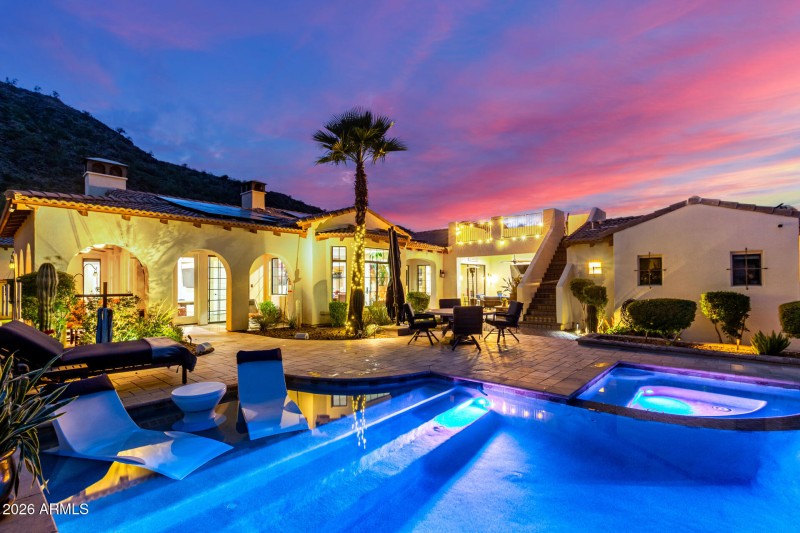 9 - El Cortez (01-22-26)