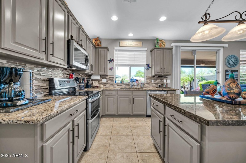 Lots of cabinet space