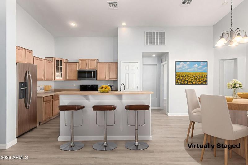 3230 S 74TH Lane, Phoenix, AZ - Kitchen