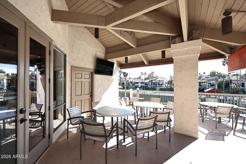 The Racquet Club-Clubhouse Patio