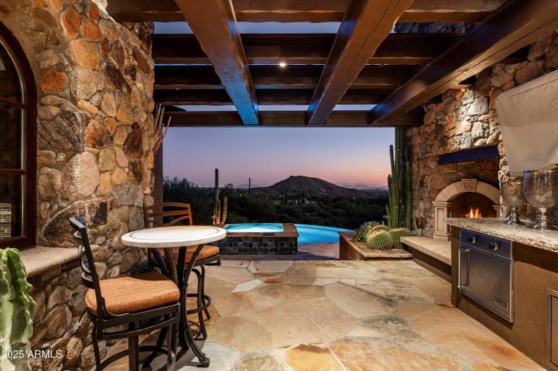 Dining Room Patio Views