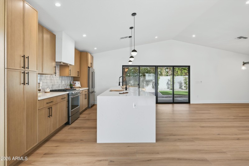 Engineered Quartz Counter Tops