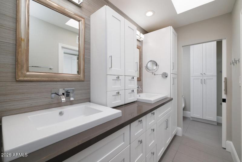 6349_N_78th_St_103_18