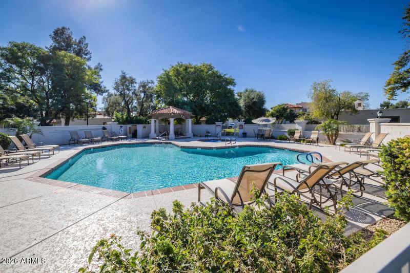 6349_N_78th_St_103_29