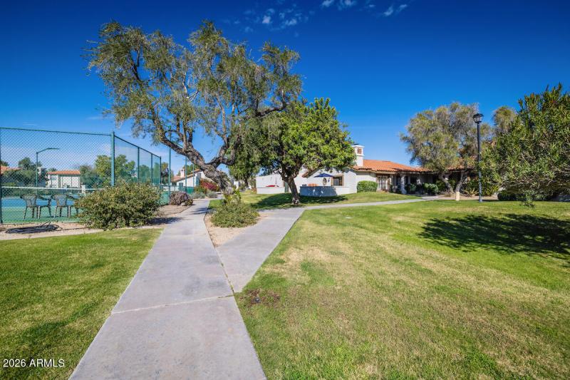 6349_N_78th_St_103_30