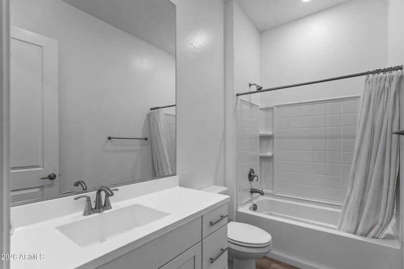 21654 Via de Arboles-25