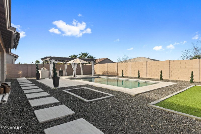 21654 Via de Arboles-38