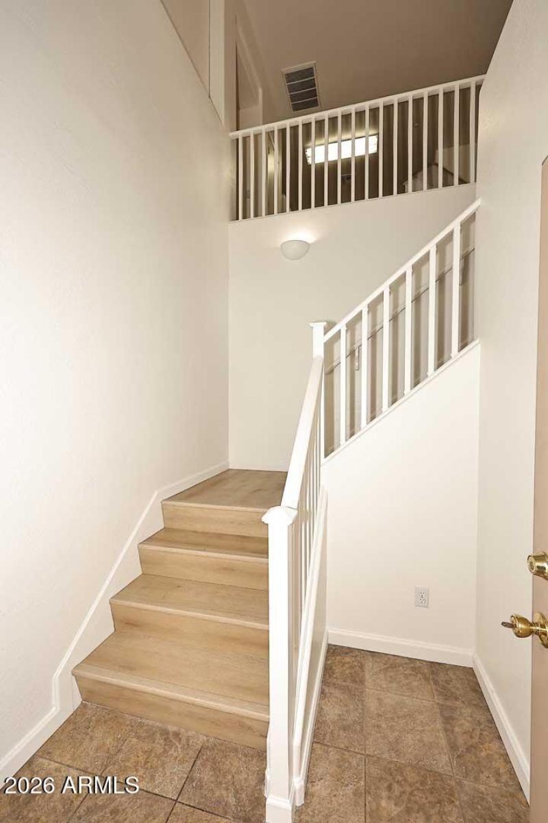 Foyer-Staircase
