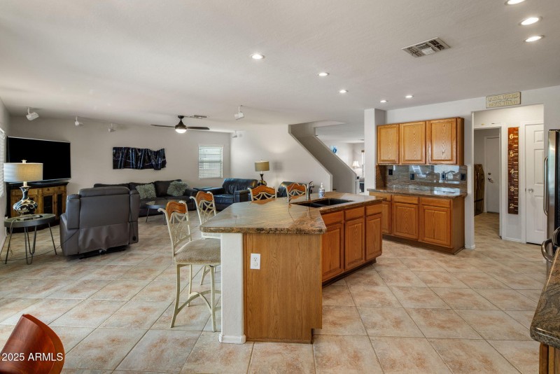 Kitchen - Family Room