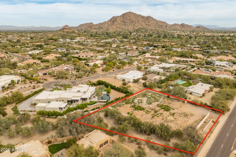 Lot lines are approximate