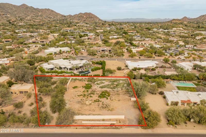 Lot lines are approximate