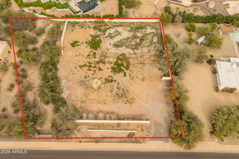 Lot lines are approximate