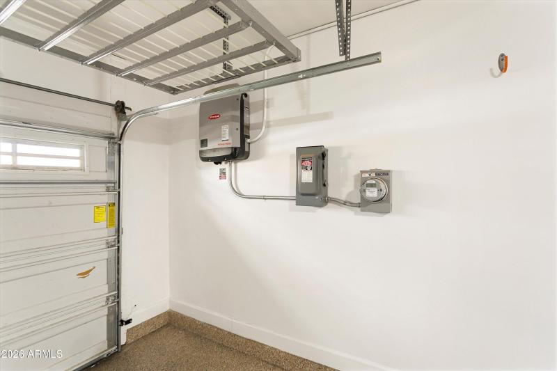 59-14885 W Dreyfus St