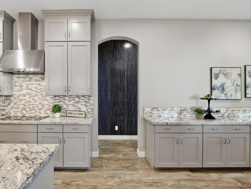 West Wing to Secondary Bedrooms