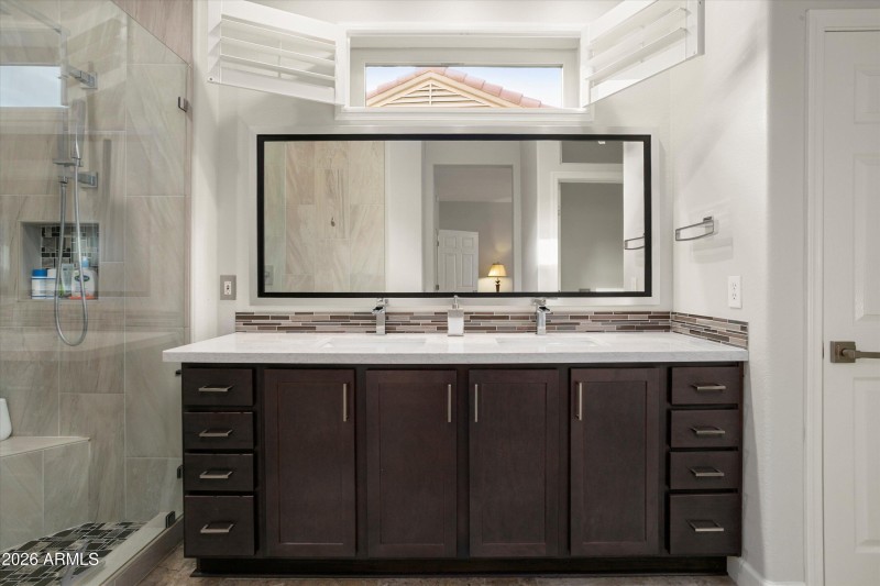 27-15736 W Goldenrod Dr