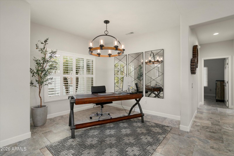 23-15736 W Goldenrod Dr