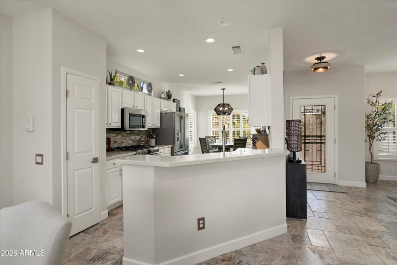 14-15736 W Goldenrod Dr