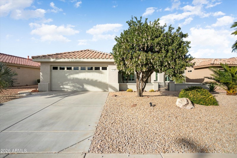 01-15736 W Goldenrod Dr