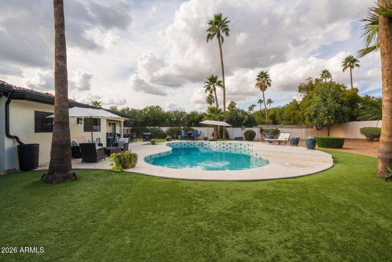 back pool facing west