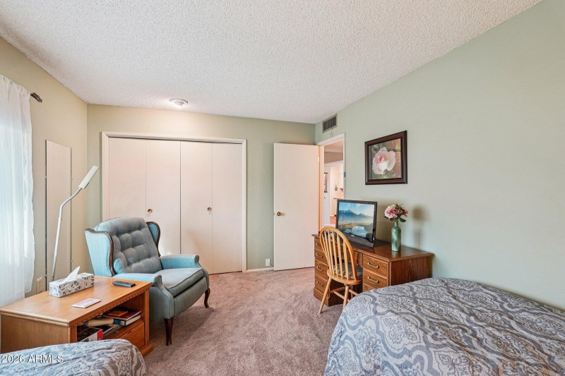 22-web-or-mls-W Sandstone Dr-S2401-022