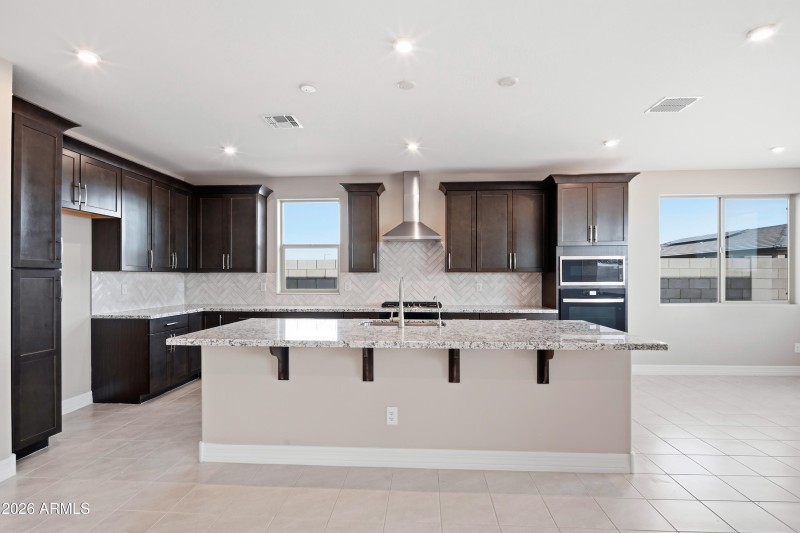 Acacia Foothills-vacant-10