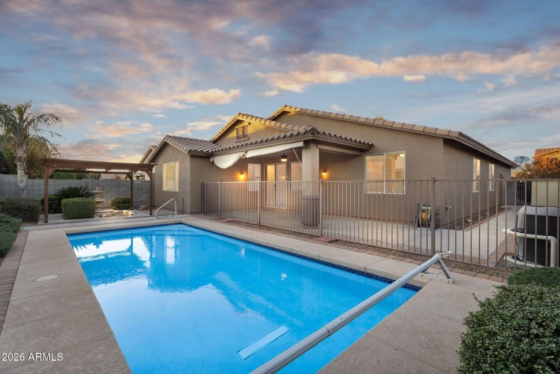 002_46-web-or-mls-dsc06647_618