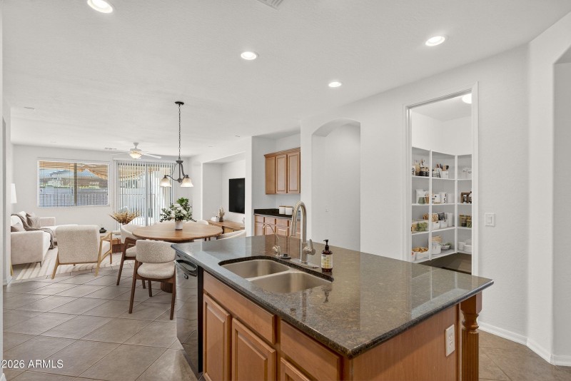 009_18-print-dsc00233_1_215