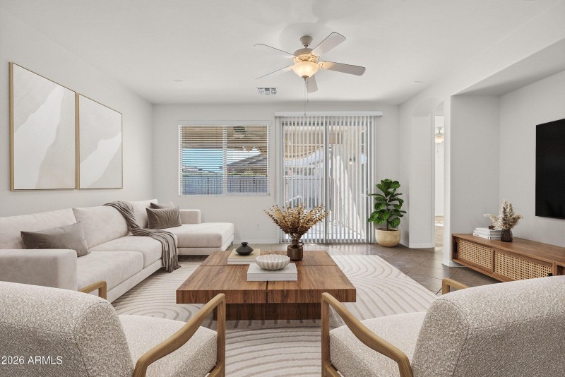 010_living_room2_564