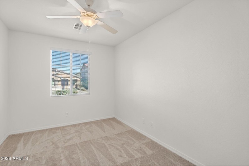 021_31-web-or-mls-dsc00200_143