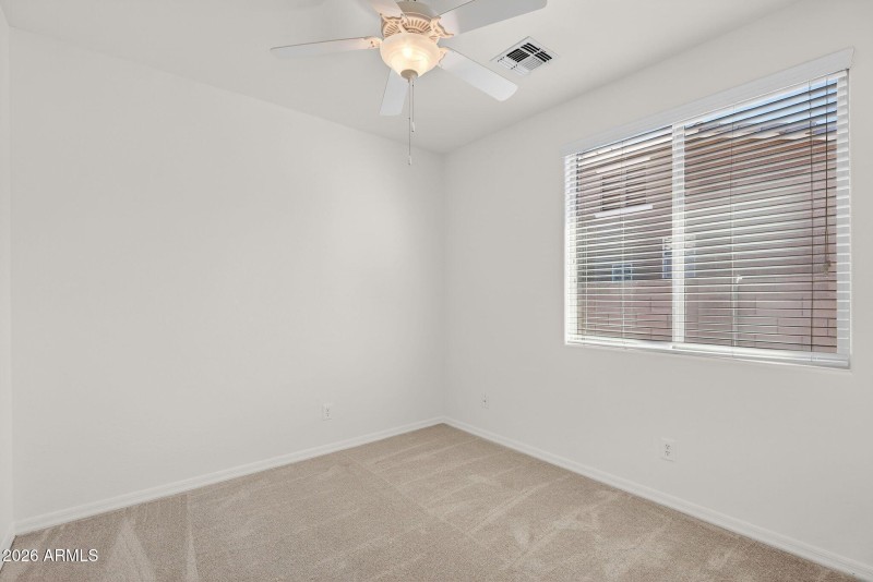 023_33-web-or-mls-dsc00328_392