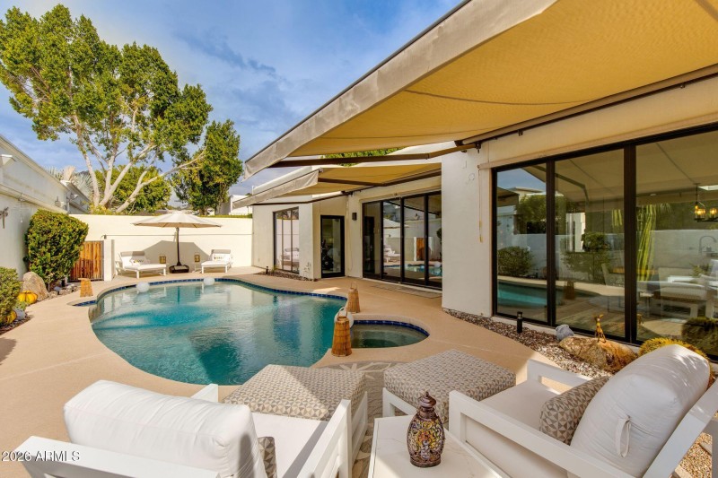 Motorized Sun Shades