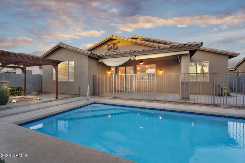 036_47-web-or-mls-dsc06652_697